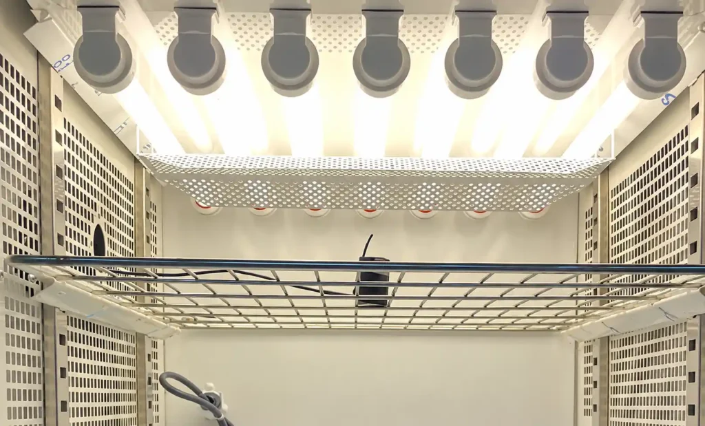 Sterile Illuminated Lab Cabinet Interior